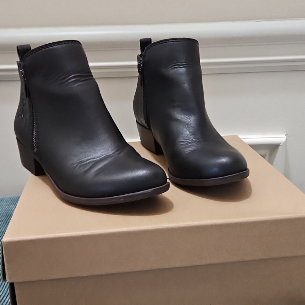 EUC Lucky Brand UG-Brona Black Booties 3Y